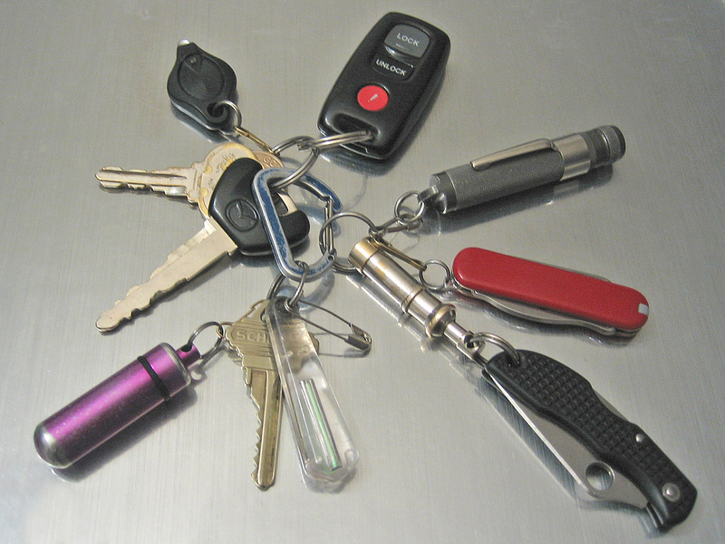 Illustration for article titled The 2014 Jalopnik Gift Guide: Ideas For Last-Minute Cheapskates